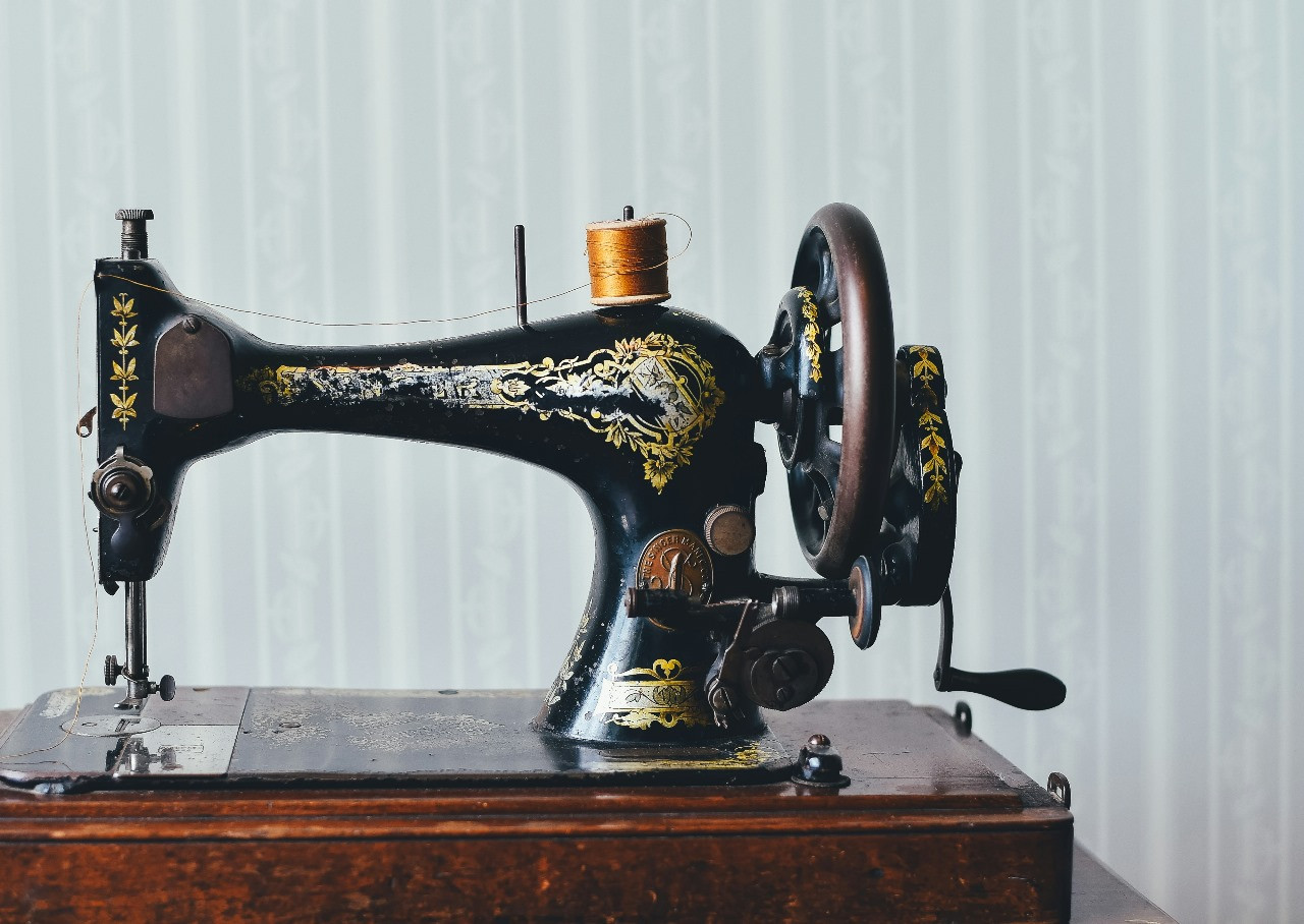 Sewing Machineries & Parts Accessories